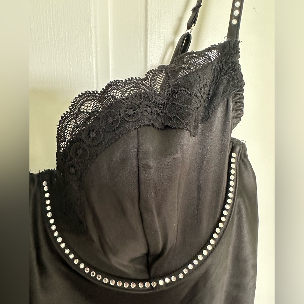 NWT Victoria’s Secret Satin & Lace Embellished Cupped Mini Slip - Picture 9 of 15